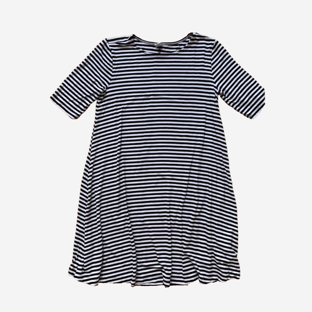 3/4 sleeve striped dress